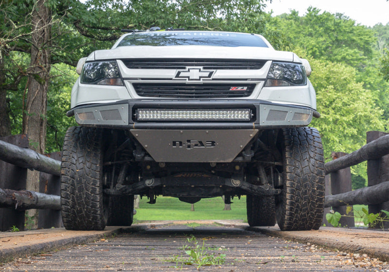 N-Fab M-RDS Front Bumper 15-17 Chevy Colorado - Tex. Black w/Silver Skid Plate -  Shop now at Performance Car Parts