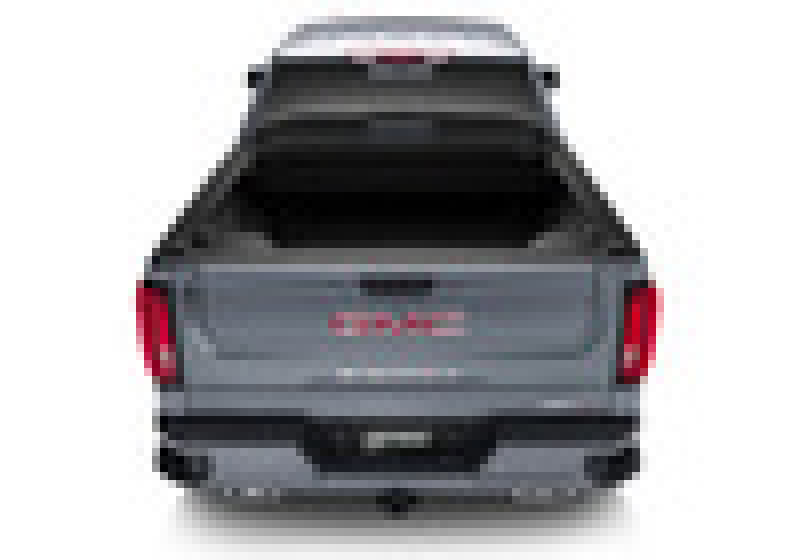 Retrax 2020 Chevrolet / GMC HD 6ft 9in Bed 2500/3500 RetraxONE XR -  Shop now at Performance Car Parts