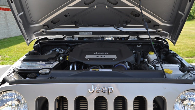 Volant 12-13 Jeep Wrangler 3.6L V6 Pro5 Closed Box Air Intake System -  Shop now at Performance Car Parts