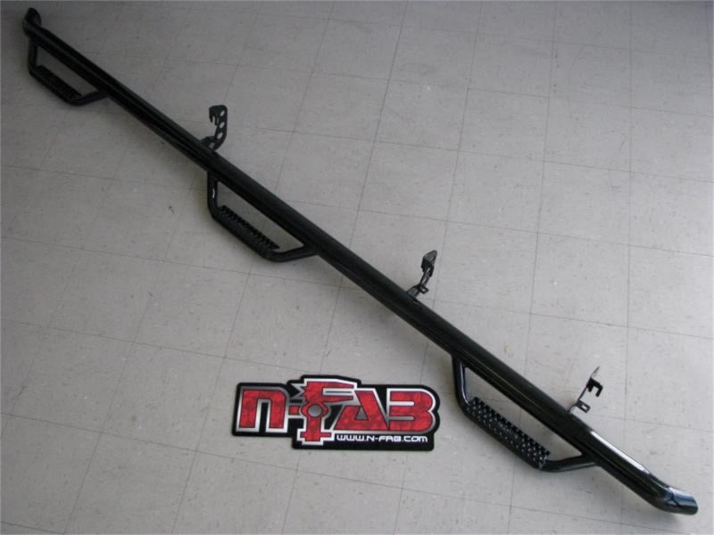 N-Fab Nerf Step 01-06 Chevy-GMC 1500/2500/3500 Crew Cab 8ft Bed - Tex. Black - Bed Access - 3in -  Shop now at Performance Car Parts